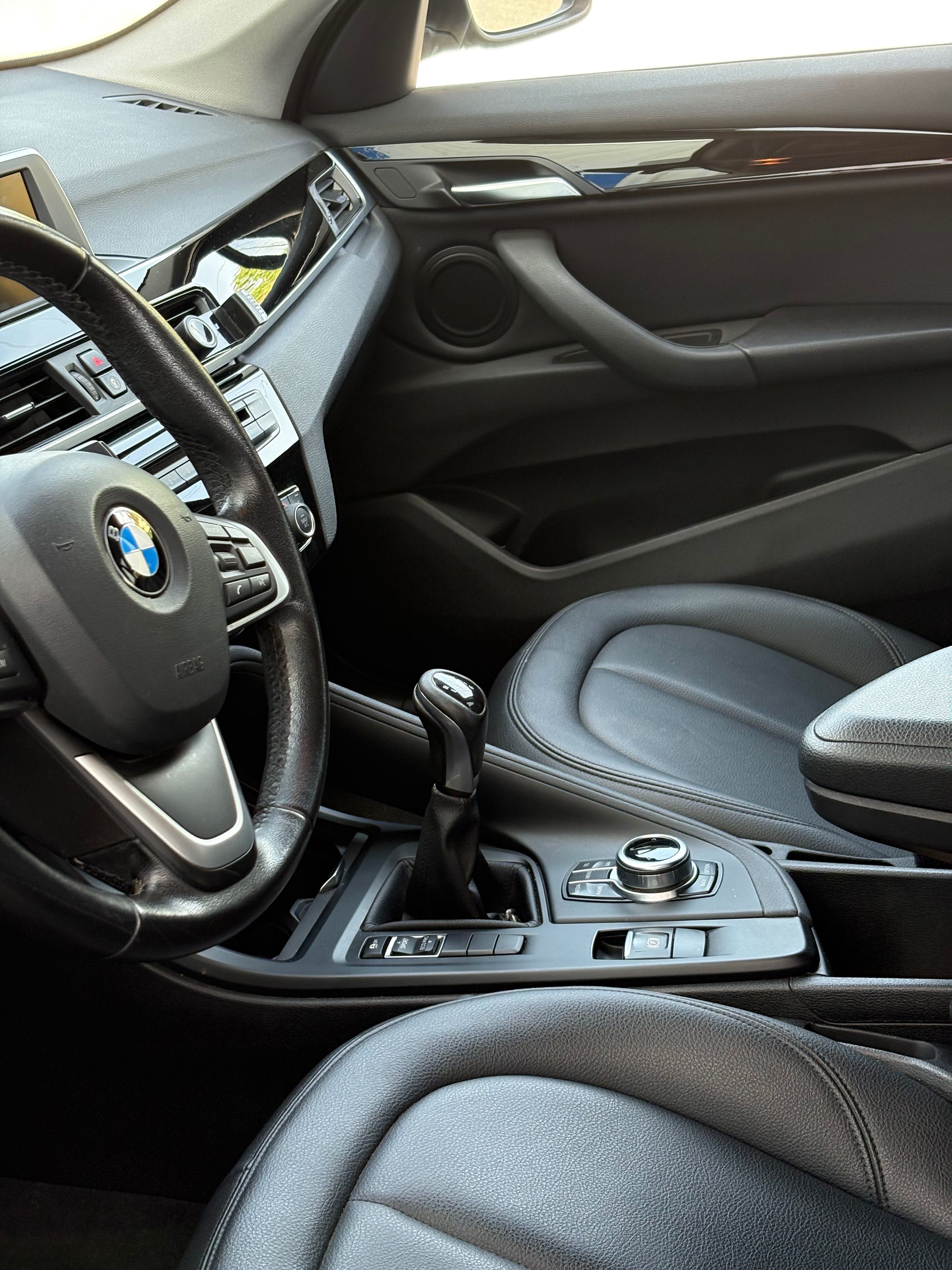 BMW X1 s drive16d – Espaçoso, Versátil e Económico