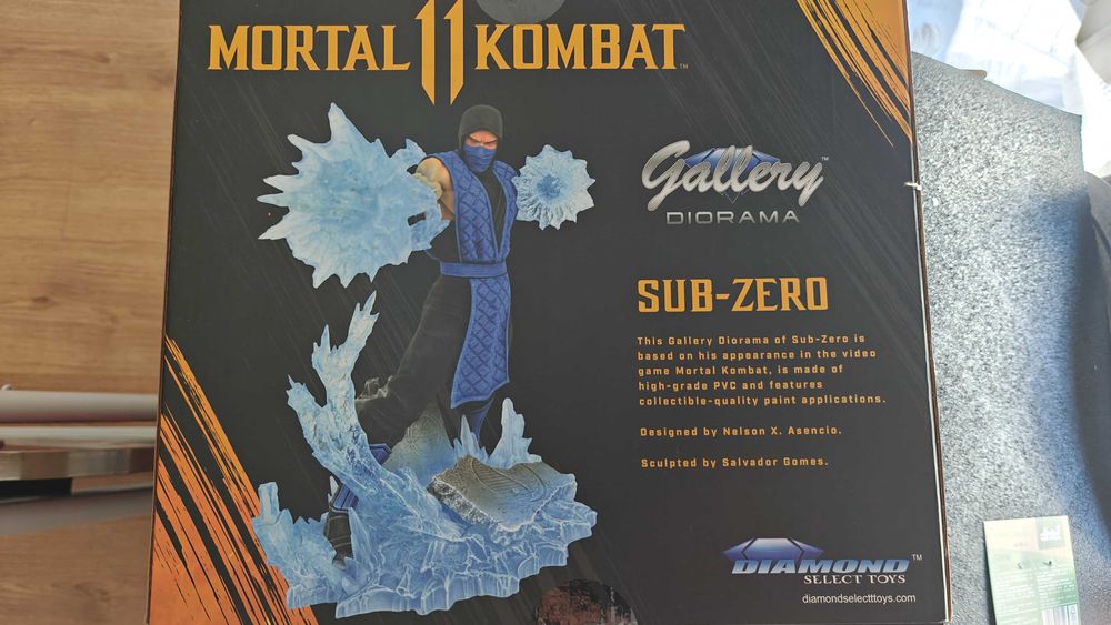 Figura Sub-Zero da Diamond Select