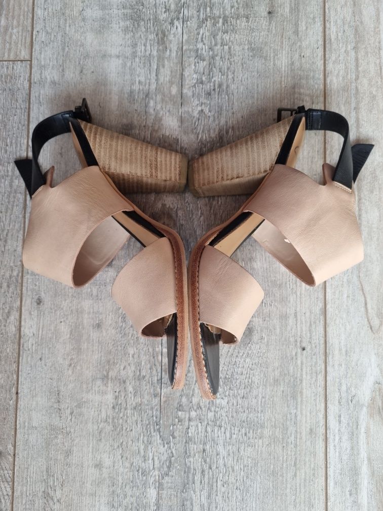 Sprzedam buty Clarks
