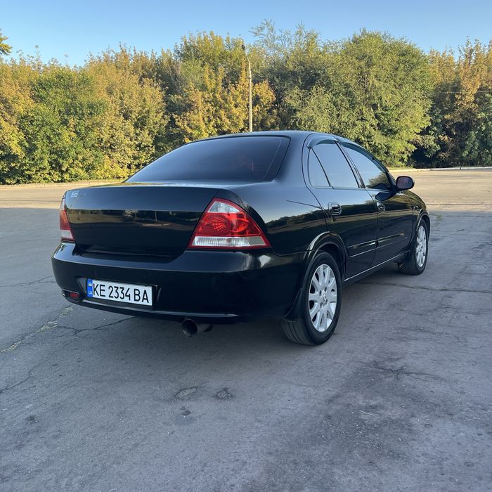 Nissan Almera 1.6 2008