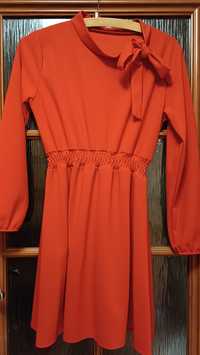 Sukienka czerwona M-L