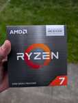 Procesor AMD Ryzen 7 5700x3d
