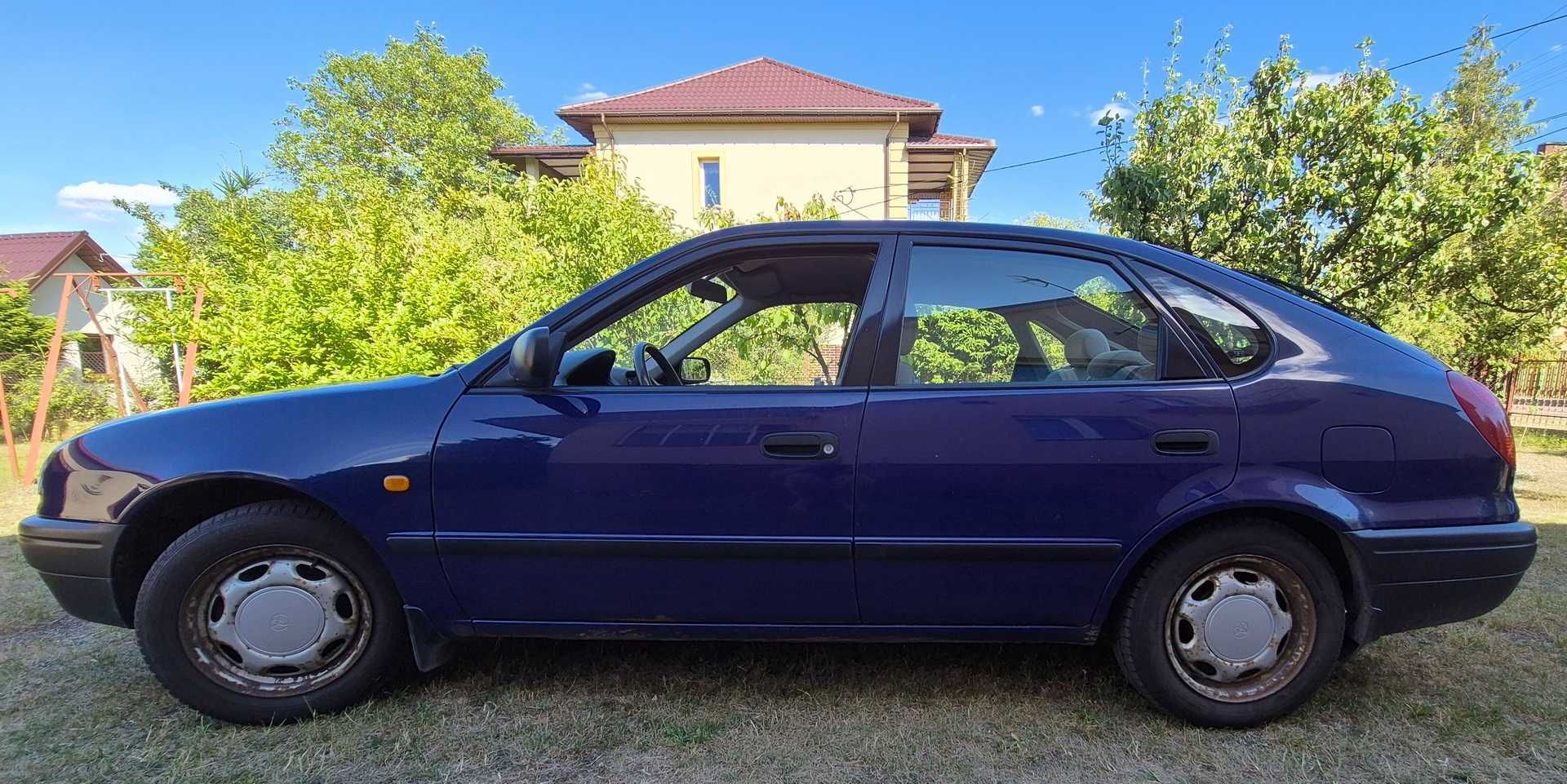 Toyota Corolla 1.4, 5 drzwiowa