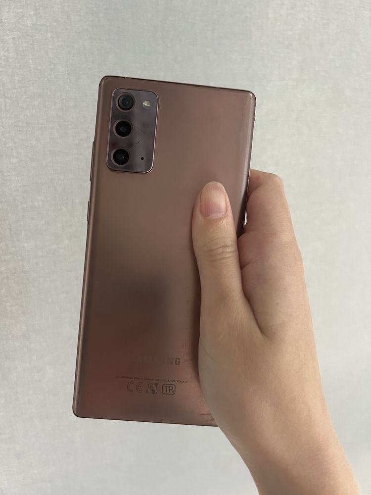 Samsung Note 20 256Gb телефон