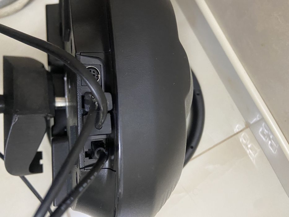 Руль thrustmaster tmx 900