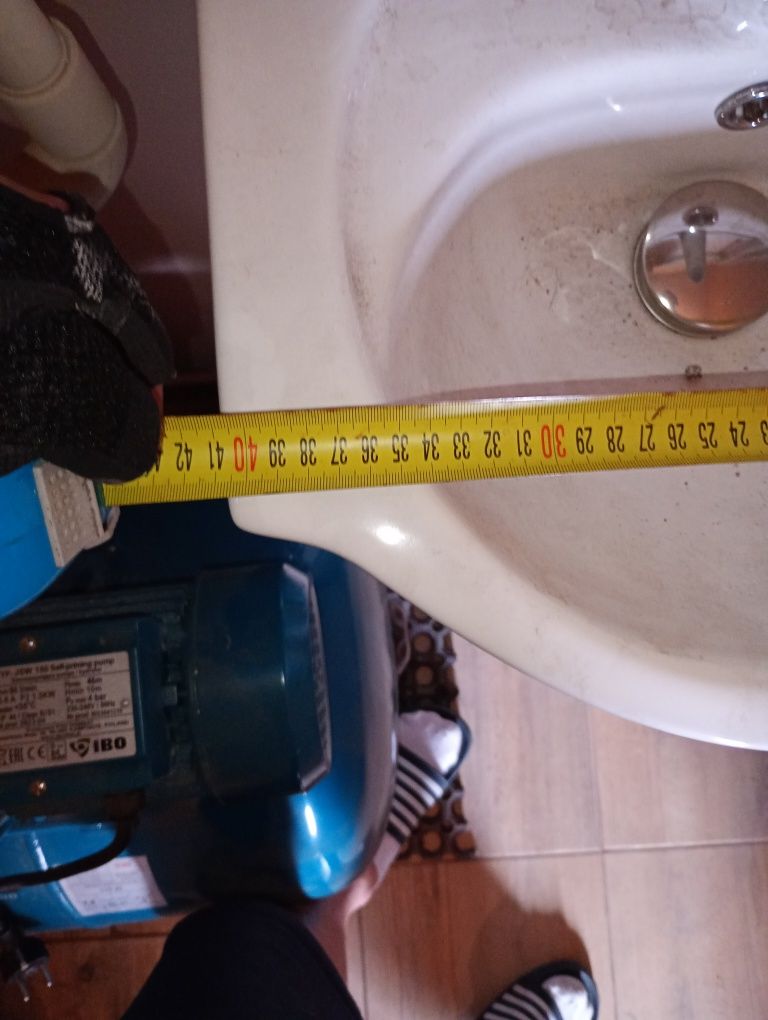 Szafka pod umywalkę
