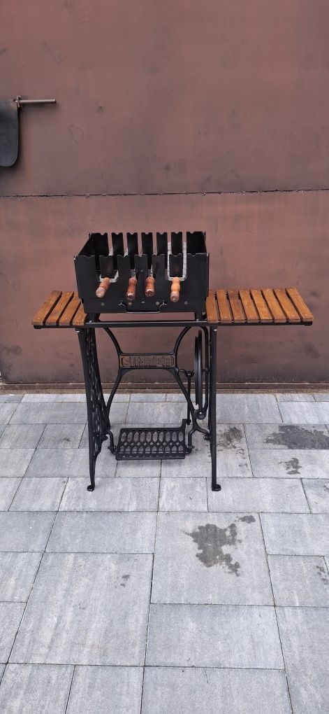 Grill ogrodowy loftowy