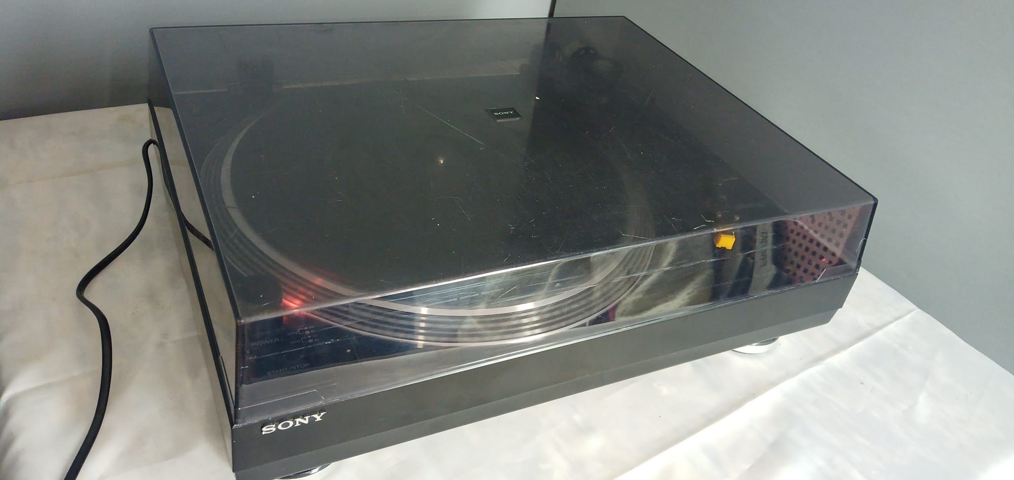 Gira discos  sony ps-lx350h