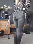 Damskie spodnie jeansowe m Sara