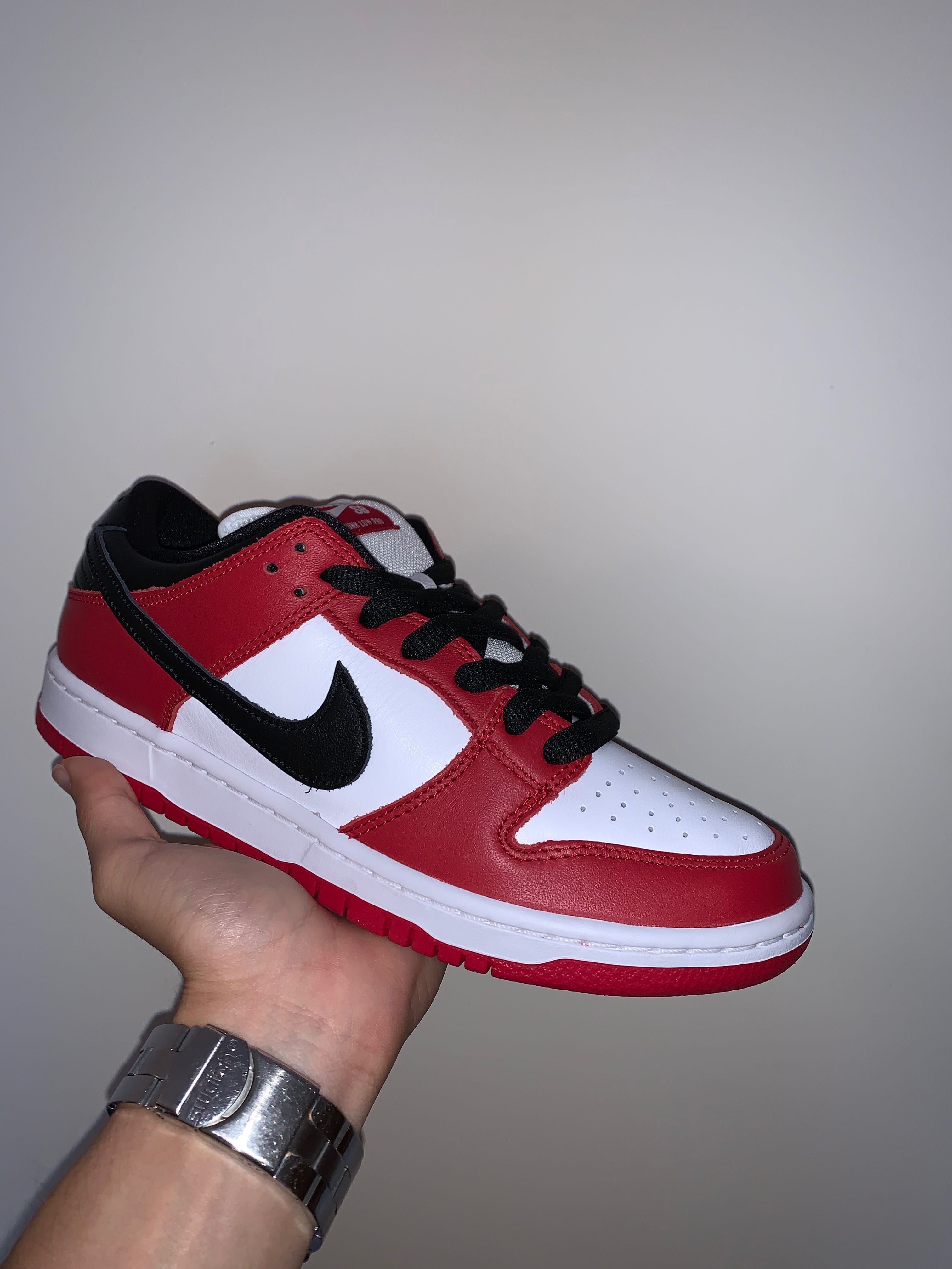 Nike SB Dunk Low J-pack Chicago/Varsity Red and White - EUR40.5