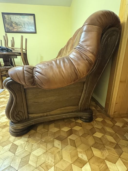 Wypoczynek ze skóry 3/2/1. Skórzany sofa skórzana