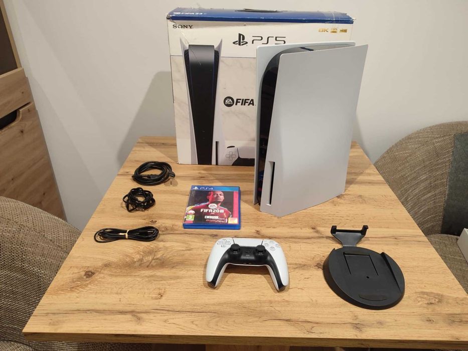 Okazja! Konsola PS5 z napędem + pad i  gra ! Playstation 5! Gwarancja!