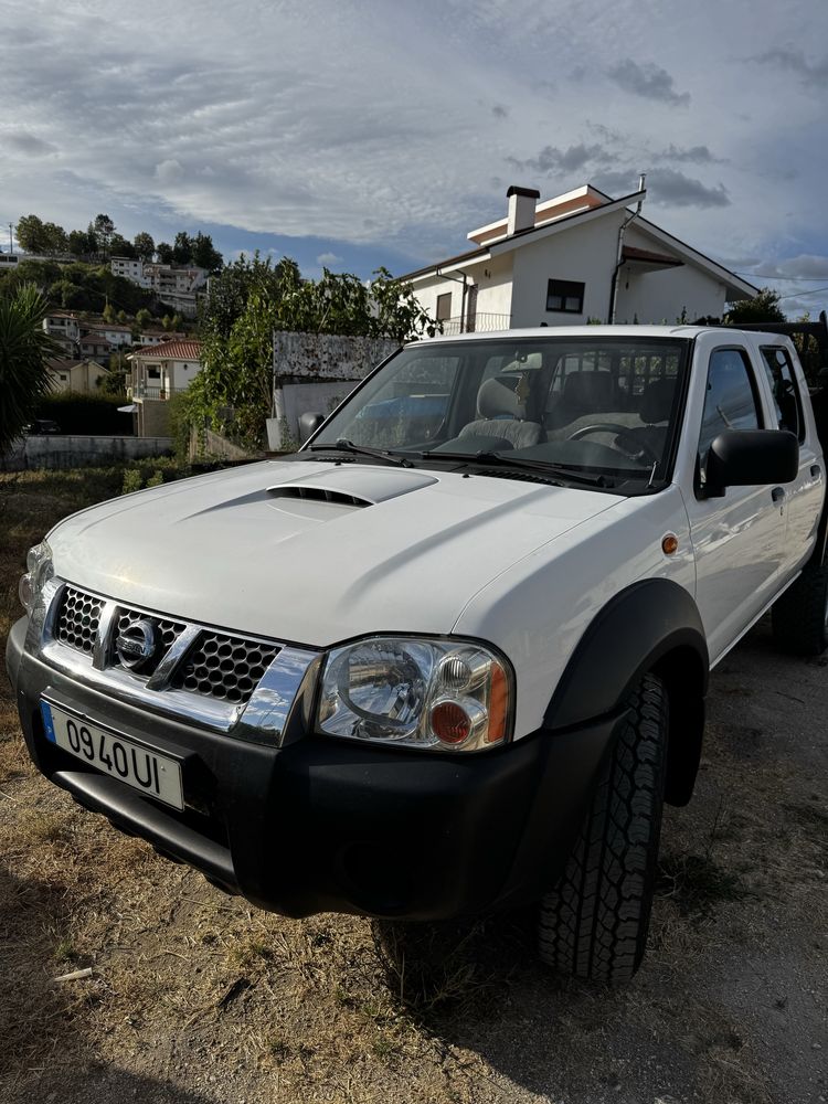 Nissan navara d22 4x2