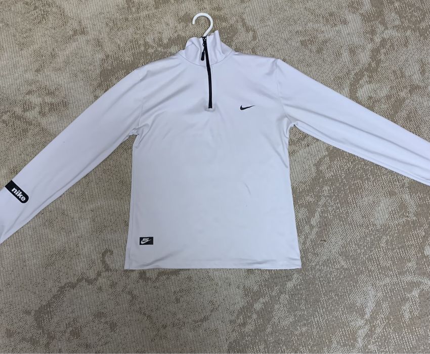 жіночий світшот nike