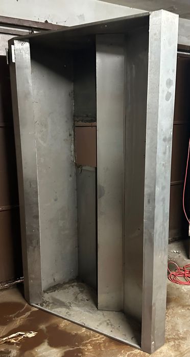 Hottes e outros artigos por 400€