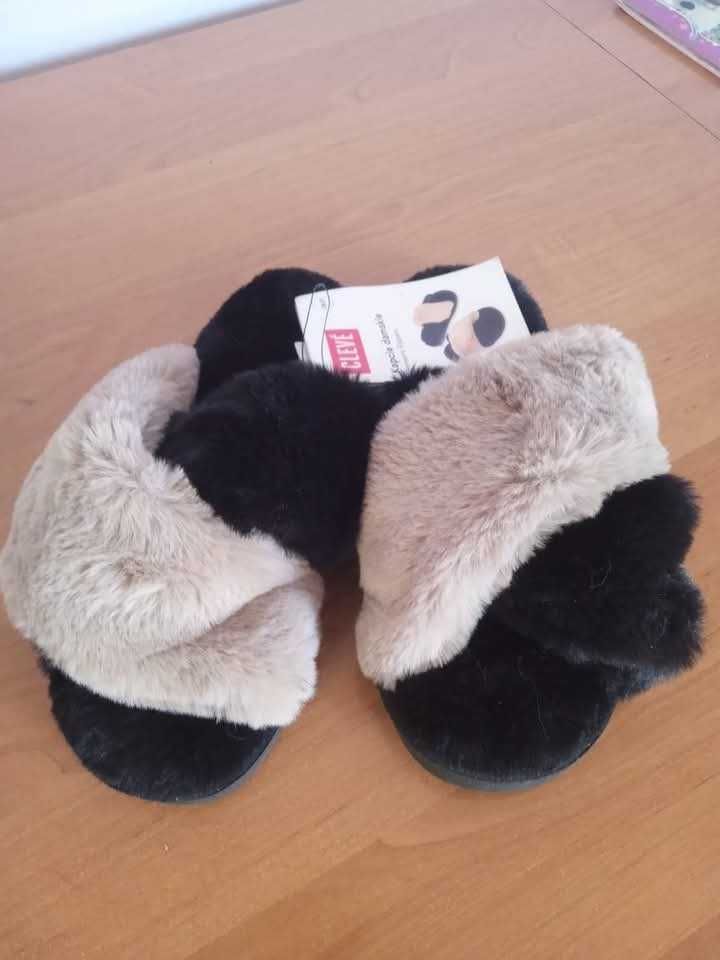 Nowe kapcie damskie