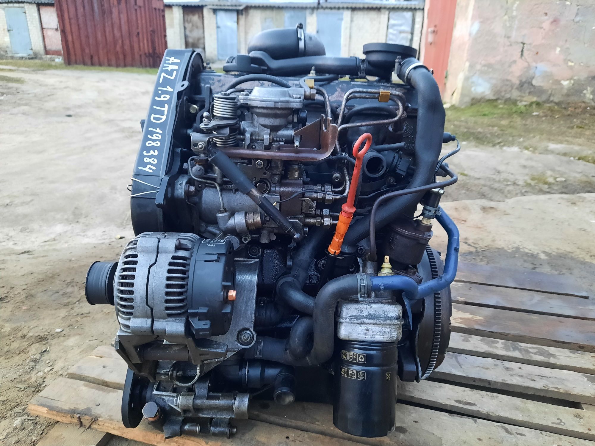 Мотор навісне для двигуна VW GOLF 3 VENTO T4 PASSAT B3 1.9 TD AAZ