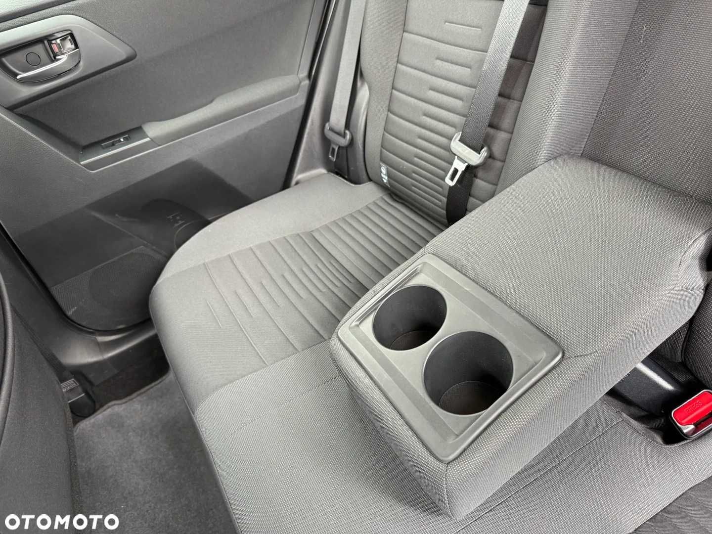 Toyota Auris 2016 r