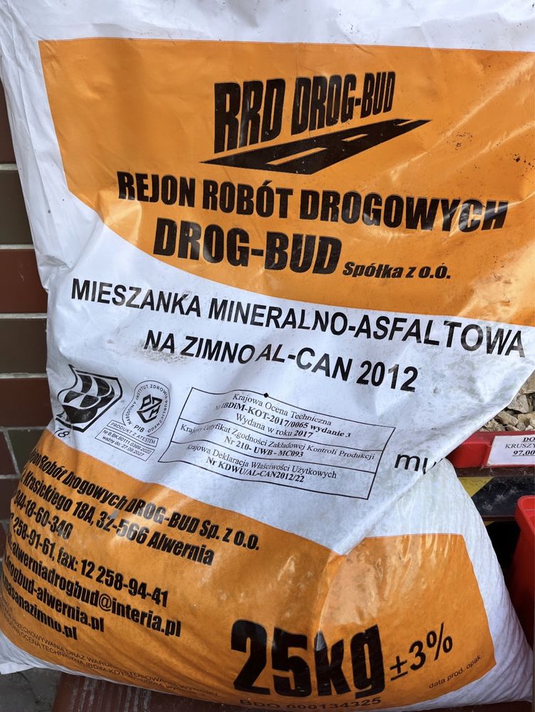 Asfalt drogowy na zimno worek 25kg