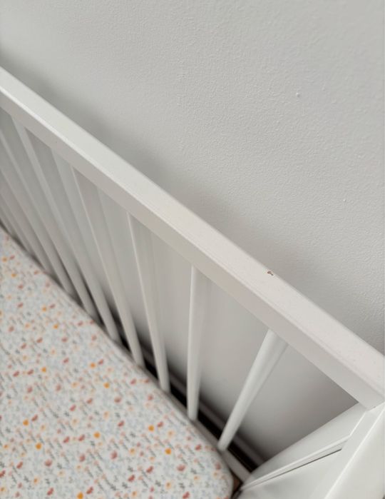 łóżeczko dziecięce Ikea Smagora + materac 120x60, białe łóżeczko