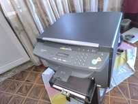 МФУ canon MF4018 гарантія 6 місяців пробіг  1300 сторінок