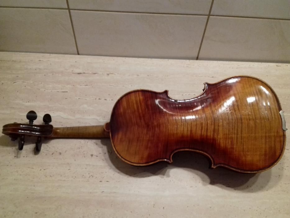 Skrzypce Antonius Stradivarius Facebiat Anno 1721