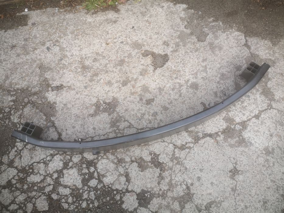 Усилитель бампера Chevrolet Blazer EV