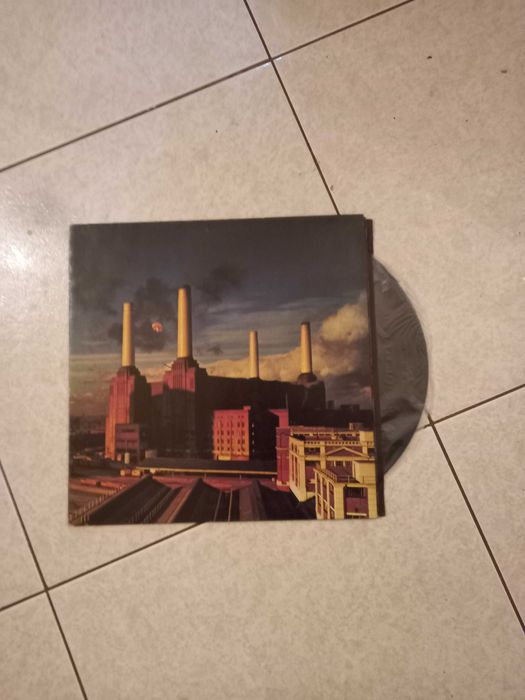 Albums duplos de vinil.beatles.pink flyd mickael jacson .varios