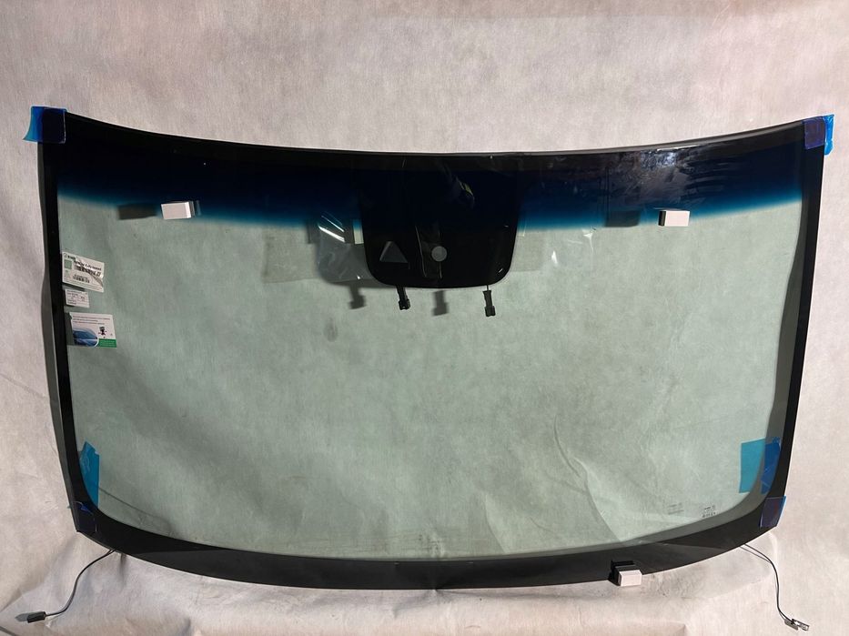 szyba przednia mercedes sprinter w907 / w910 cała grzana sensor kamer 2018-