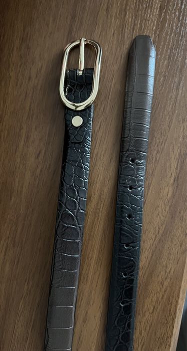 Продам жіночий ремінь O'STIN