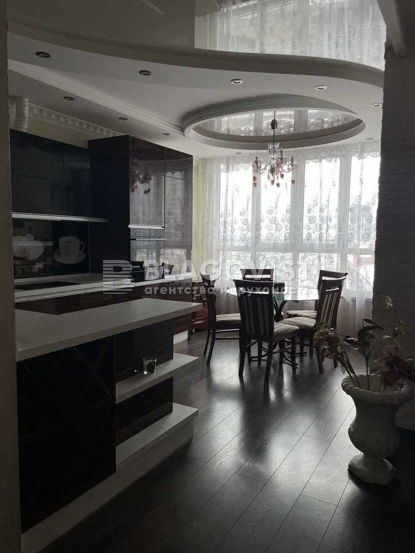 Продаж 3-кім квартири на вул Бориса Гмирі, 17