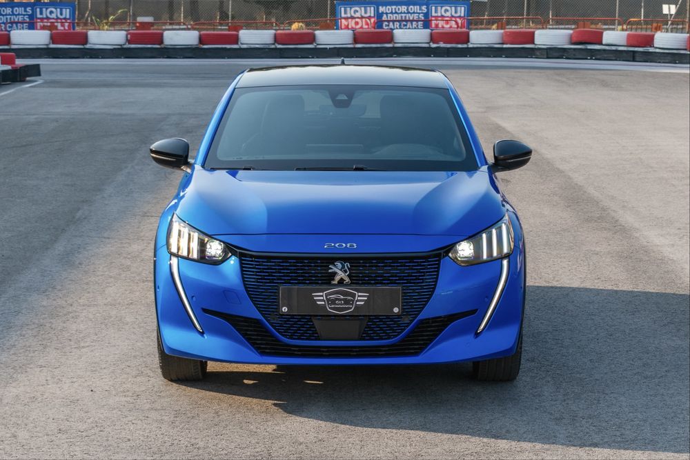 Peugeot e-208 GT Line  (finaciamento disponivel)