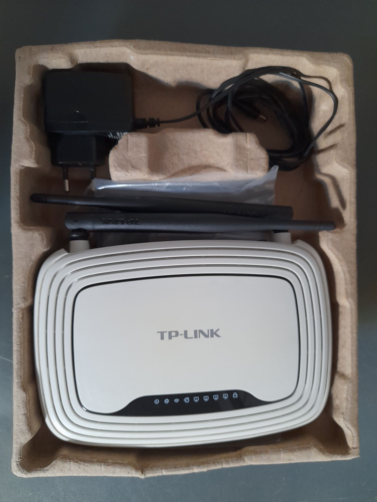 Router TP-link TL-W841N