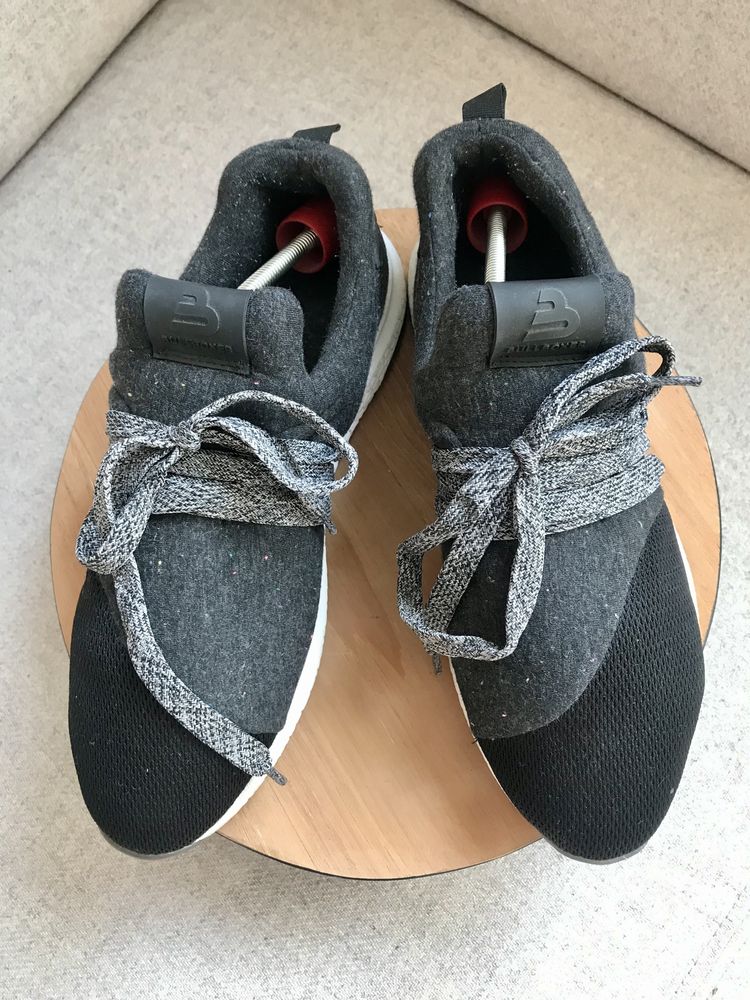 Sneakersy Bullboxer pełne materialowe 40