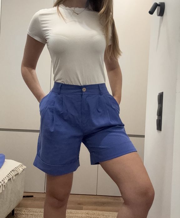 Стильний жіночий костюм (піджак + шорти)