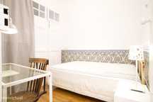 56383 - Quarto com cama de casal em apartamento...