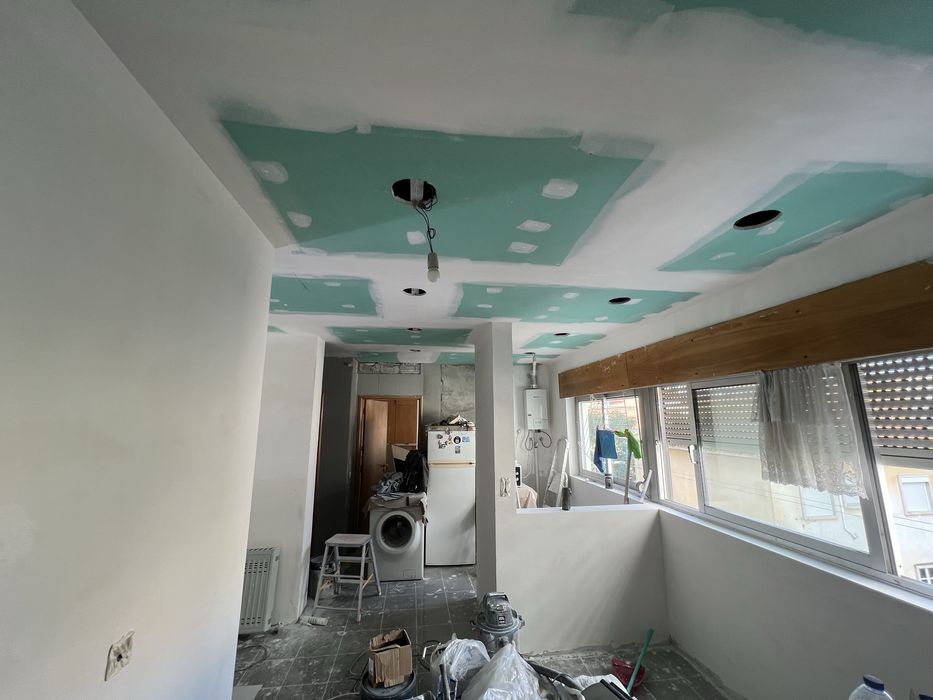 Pladur, Pintura , barramento e  outros serviços !