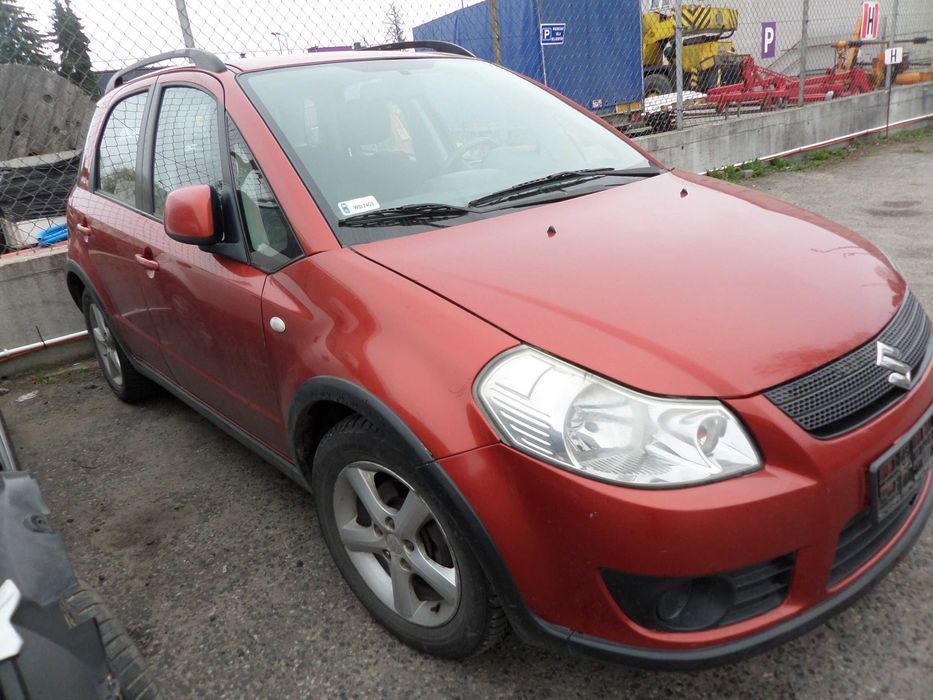 Suzuki SX4 / 2,0B / 2007r na części