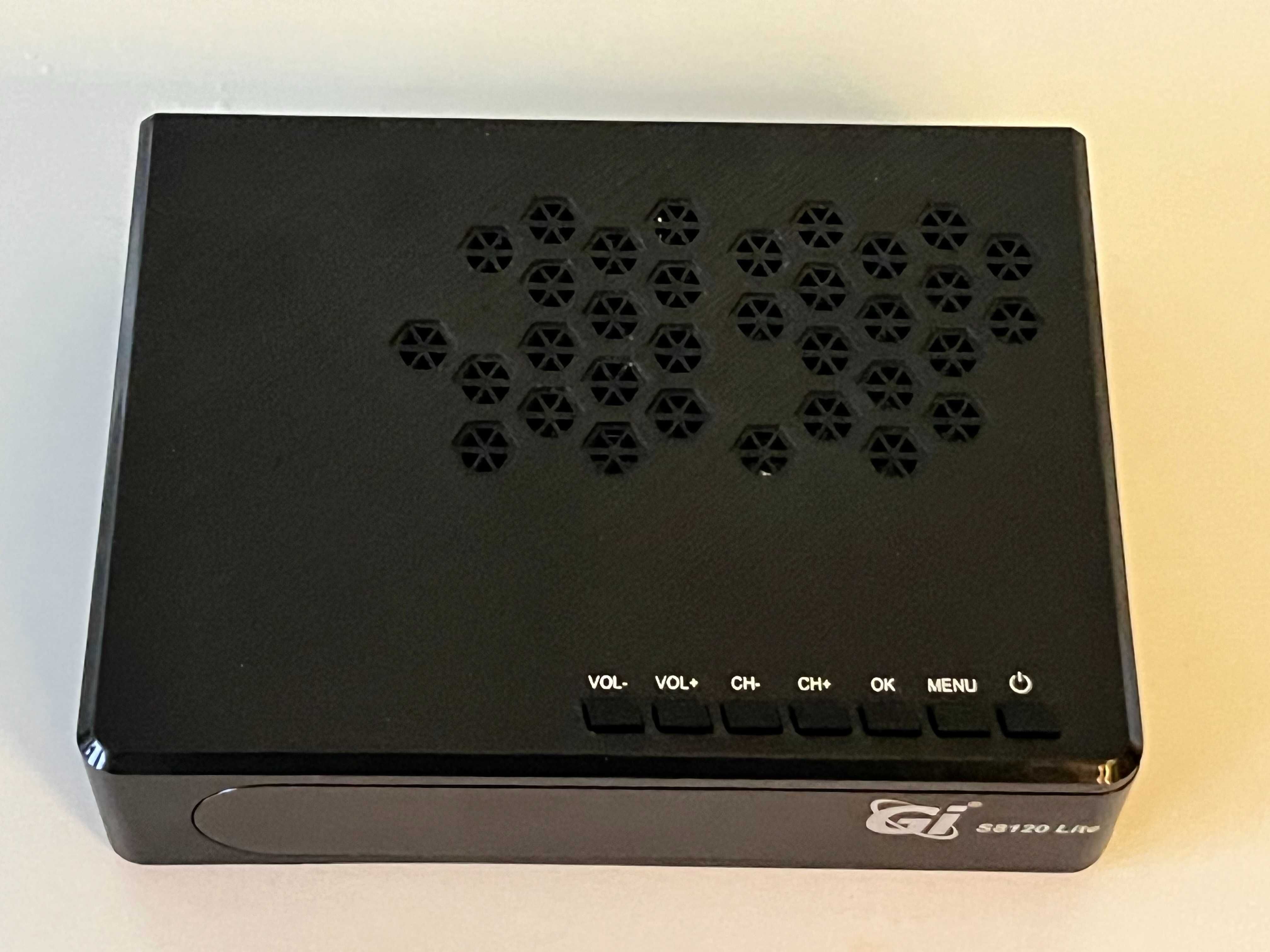 Тюнер GI S8120 Lite