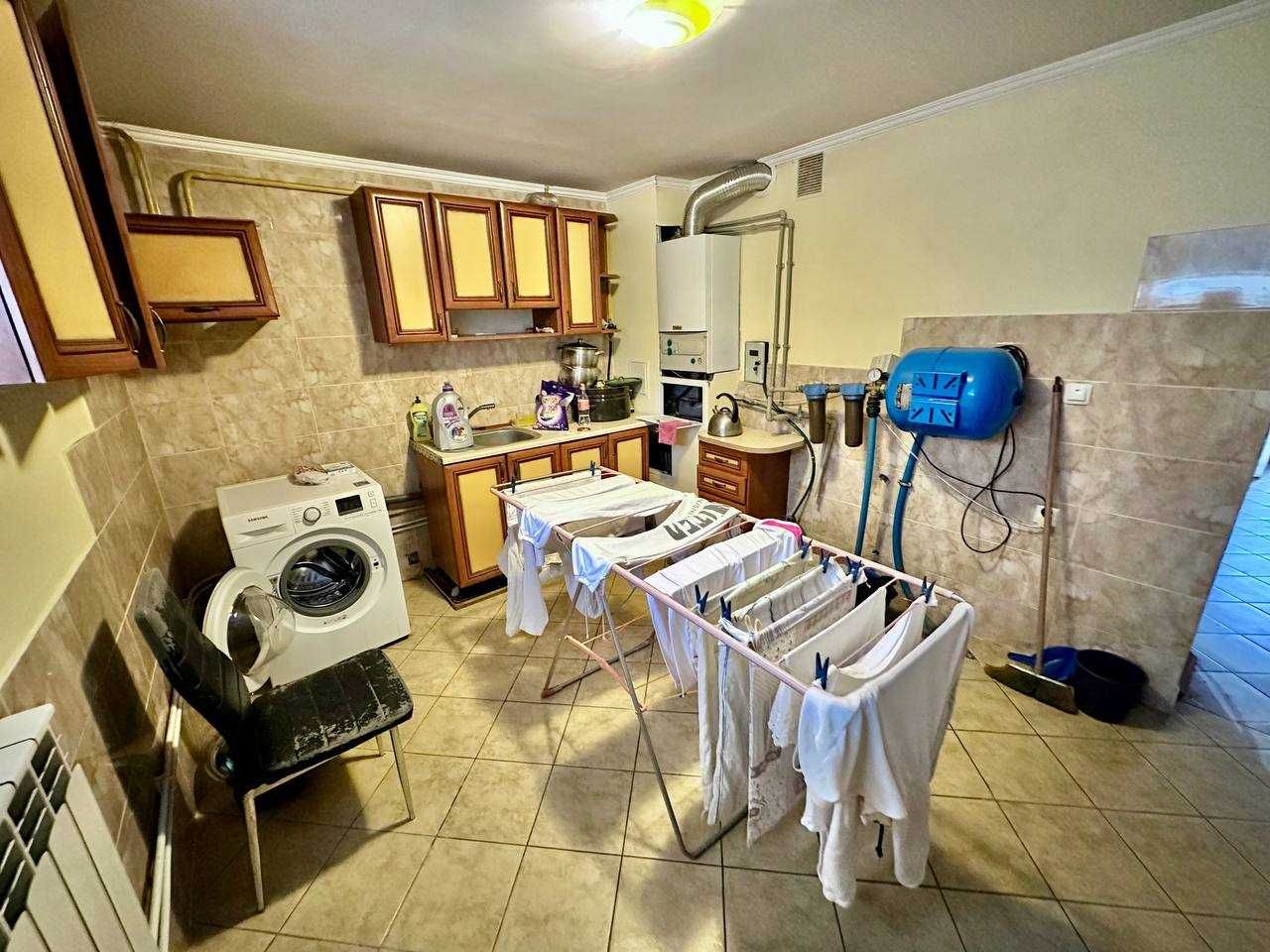 Продаж якісного цегляного будинку у м.Дрогобич