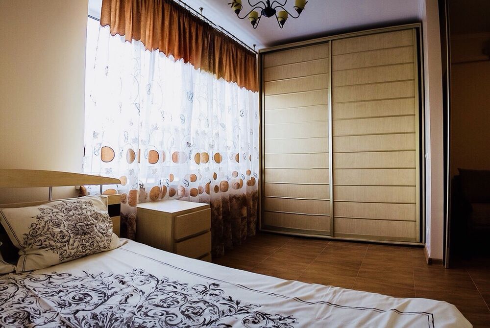 1к.кв- 700 грн, центр, ВІД 3-х діб.