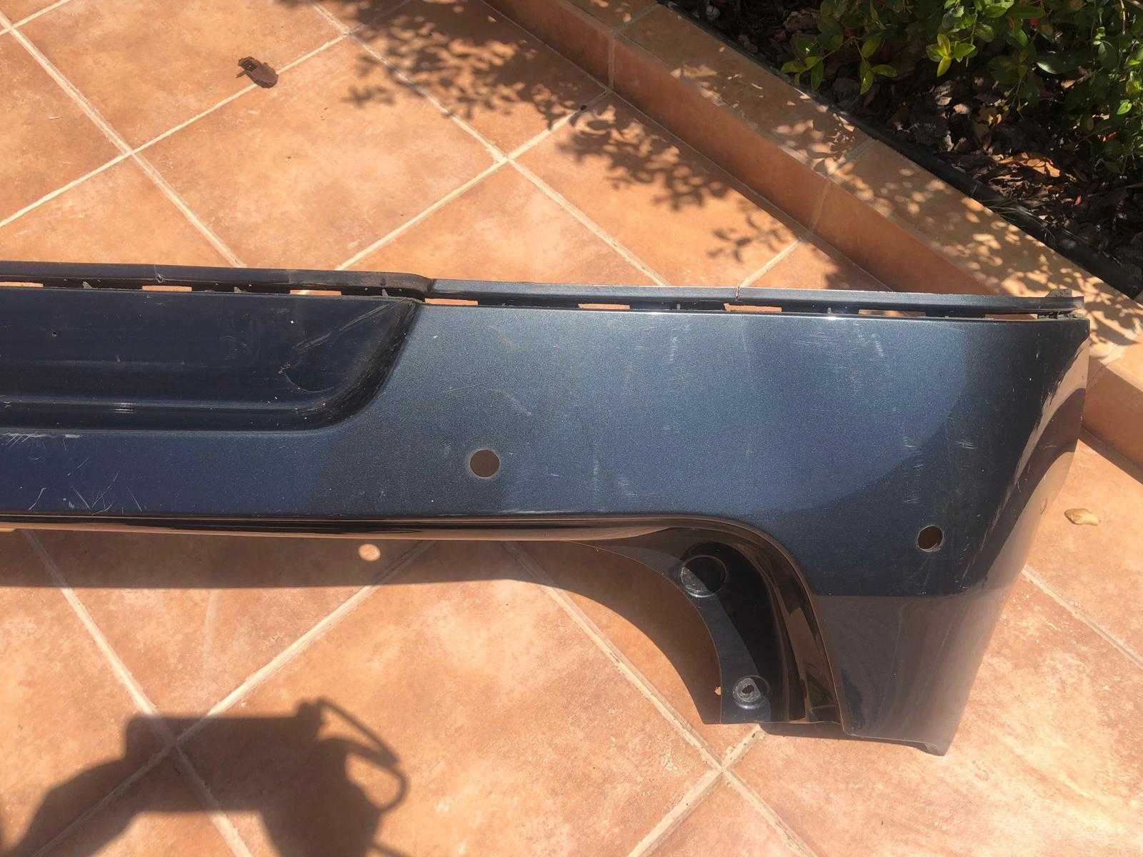 Para-choques mitsubishi colt