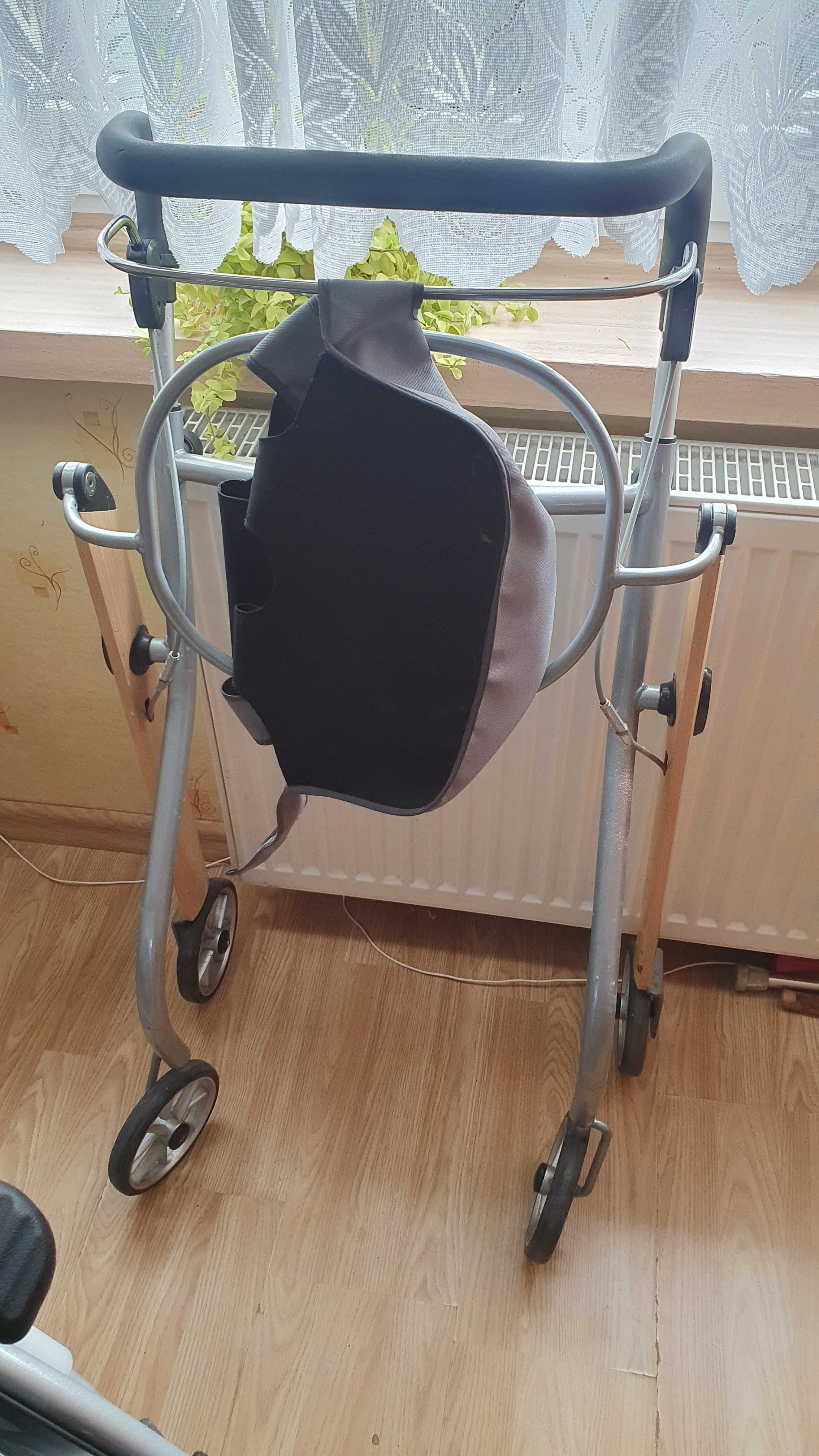 Wózek inwalidzki oraz chodzik