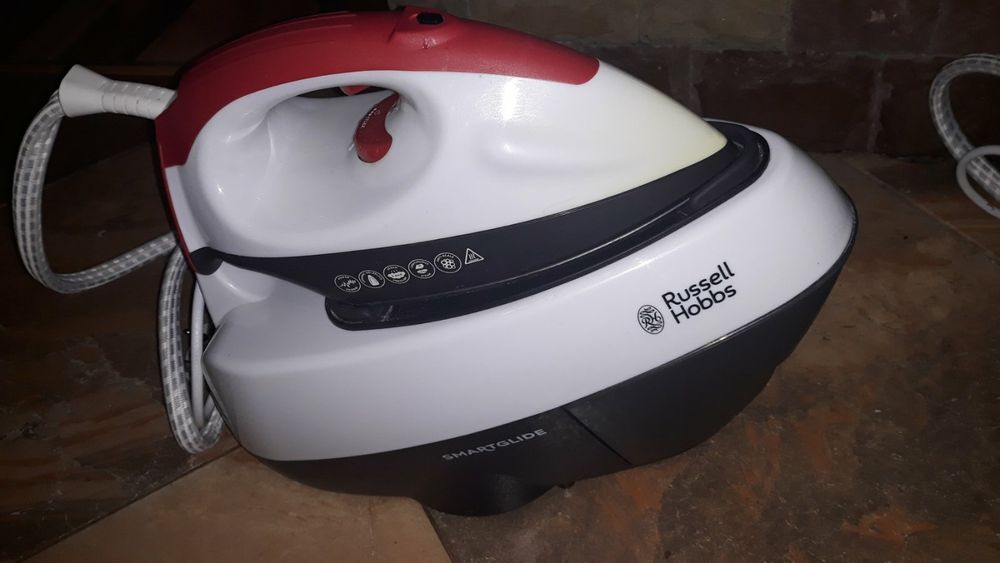 Парогенератор Russell Hobbs