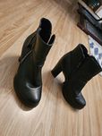 Sprzedam buty damskie