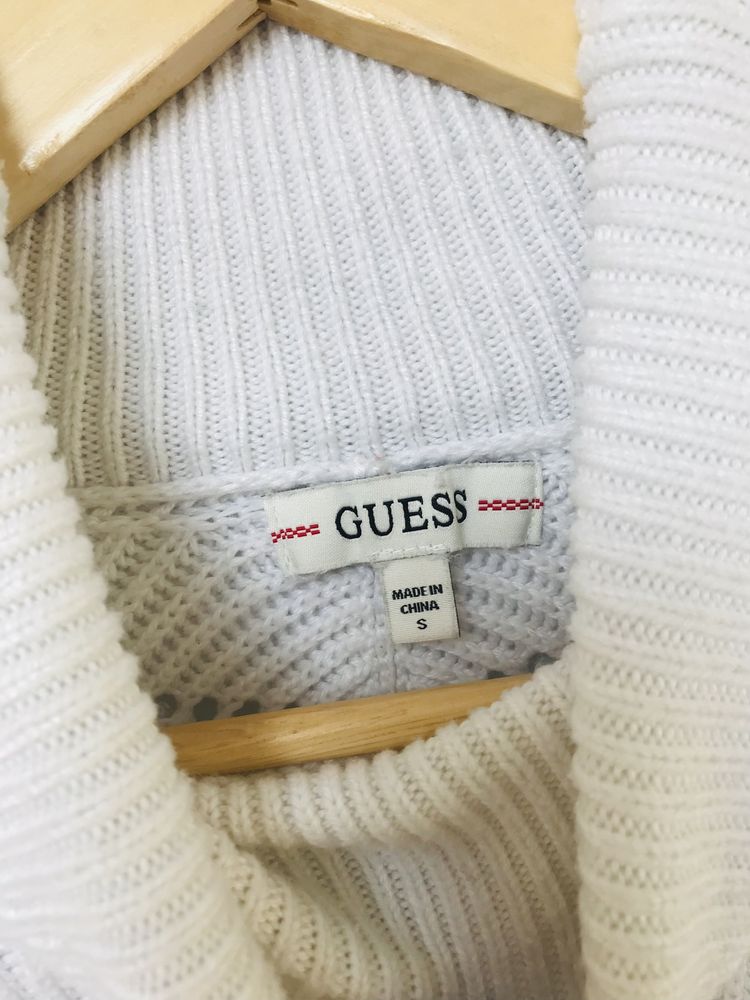 Sweter damski bialy wiosenny zimowy Guess S M L golf