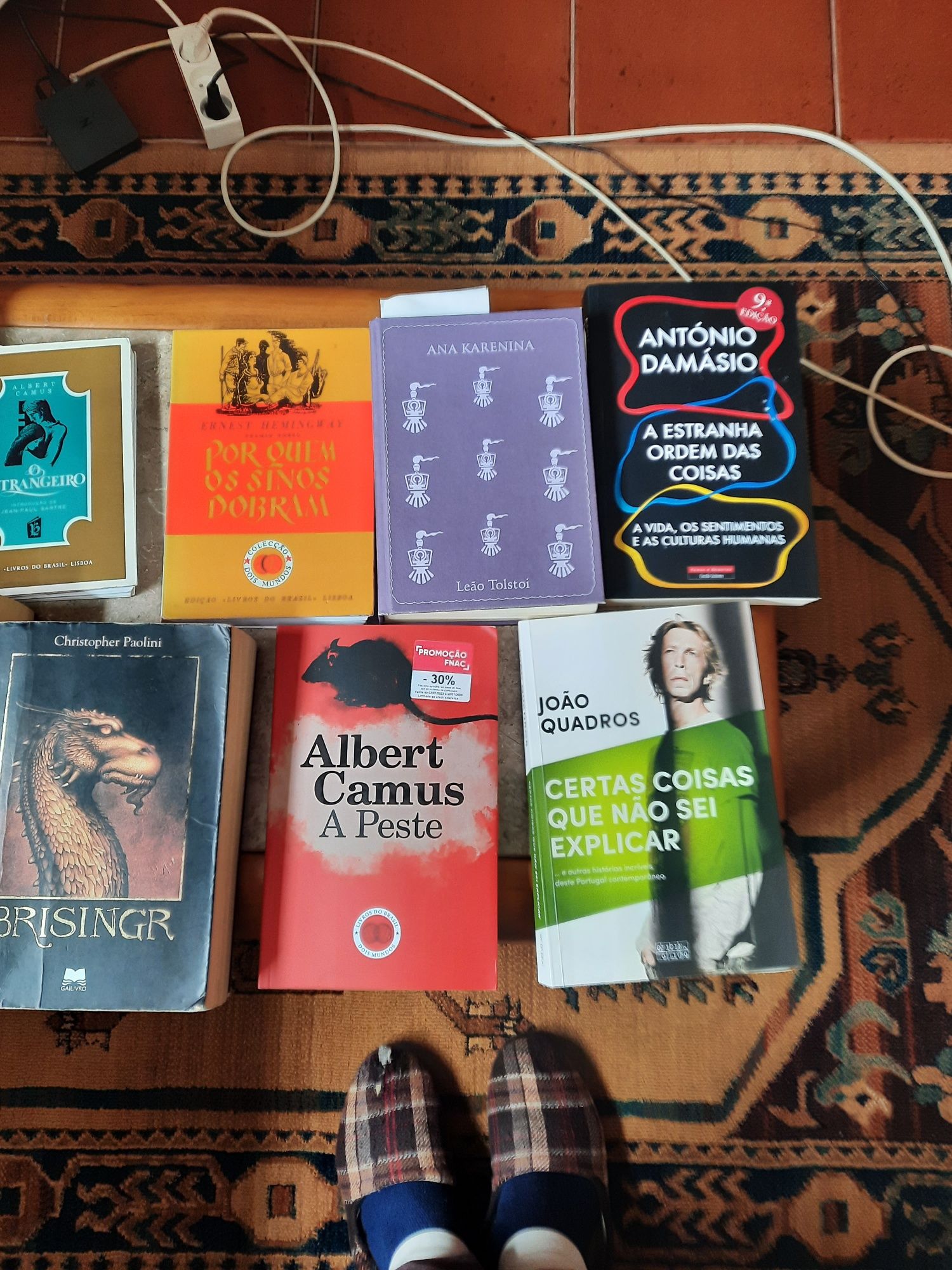 Livros novos e semi novos