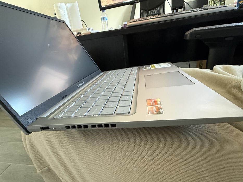 Portatil Asus Vivobook AMD Ryzen 7 16gb como novo com garantia