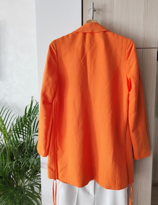 Pomarańczowa Marynarka z paskiem, wiskoza i len Naree S 36 wiosna lato