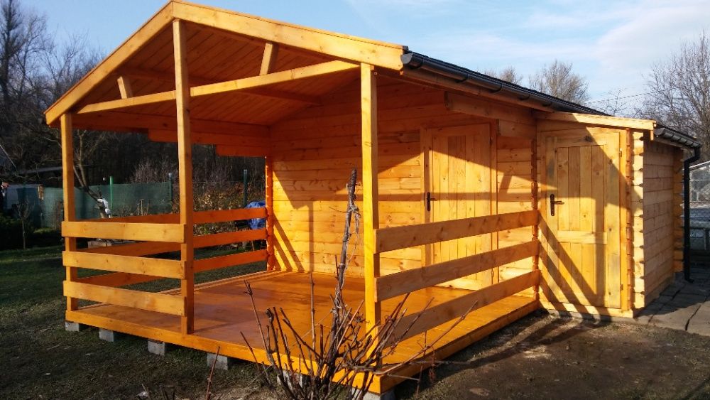 Wiaty garażowe z drewna